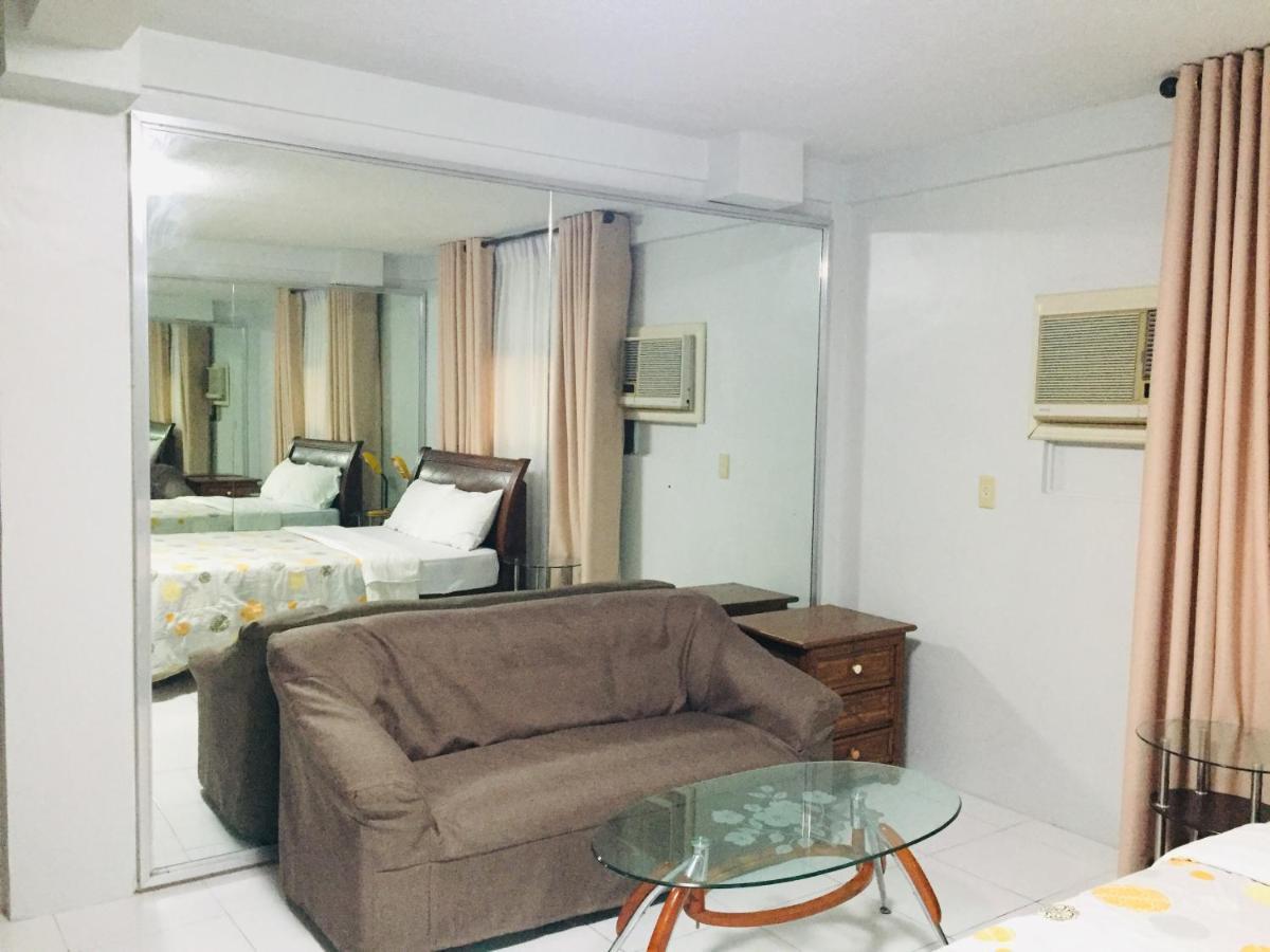 Готель White Mansion Davao Екстер'єр фото