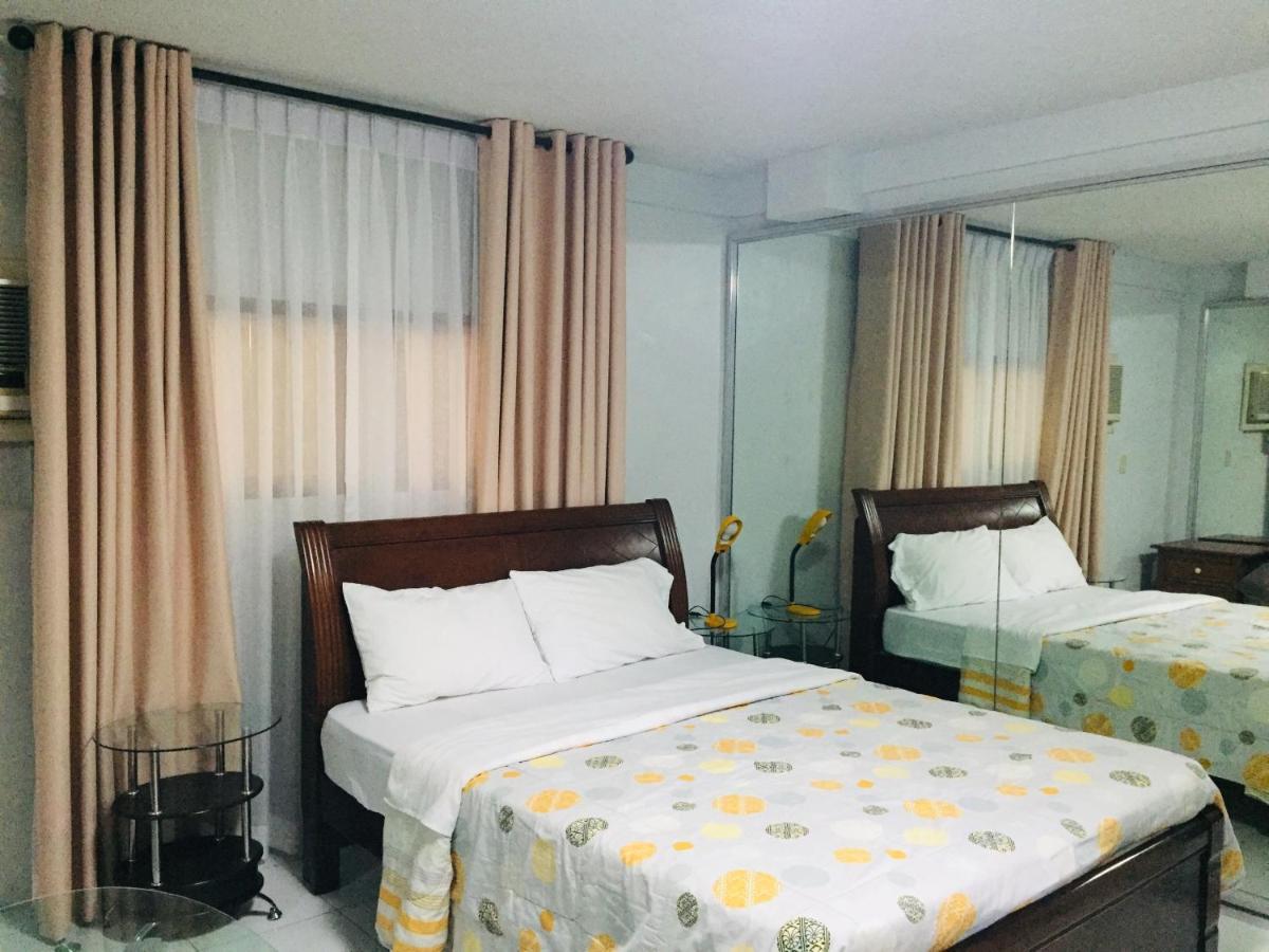 Готель White Mansion Davao Екстер'єр фото